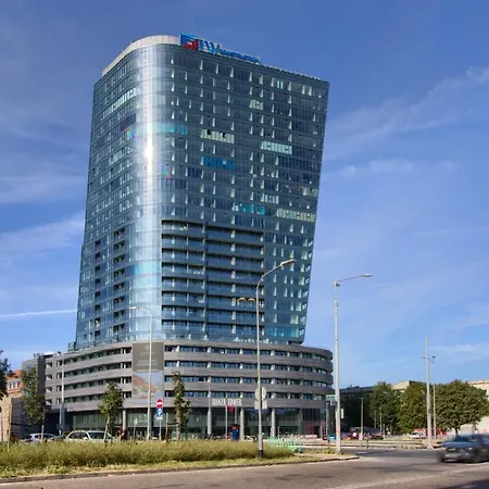 Aparthotel In - Hanza Tower - Sauna&pool *